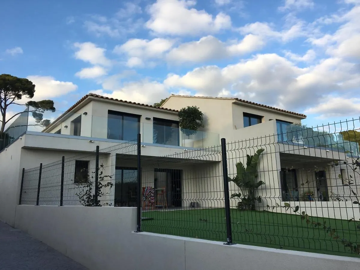 Villa l Olivier Sanary France